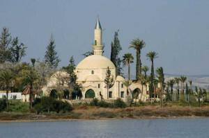Τέμενος Ούμ Χαράμ στην Λάρνακα Πηγή: Κυπριακός Οργανισμός Τουρισμού Κυπριακής Δημοκρατίας