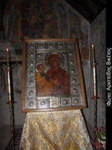 Ιερά Μονή Παναγίας Χρυσοκουρδαλιώτισσας Πηγή: Αριστείδης Βικέτος